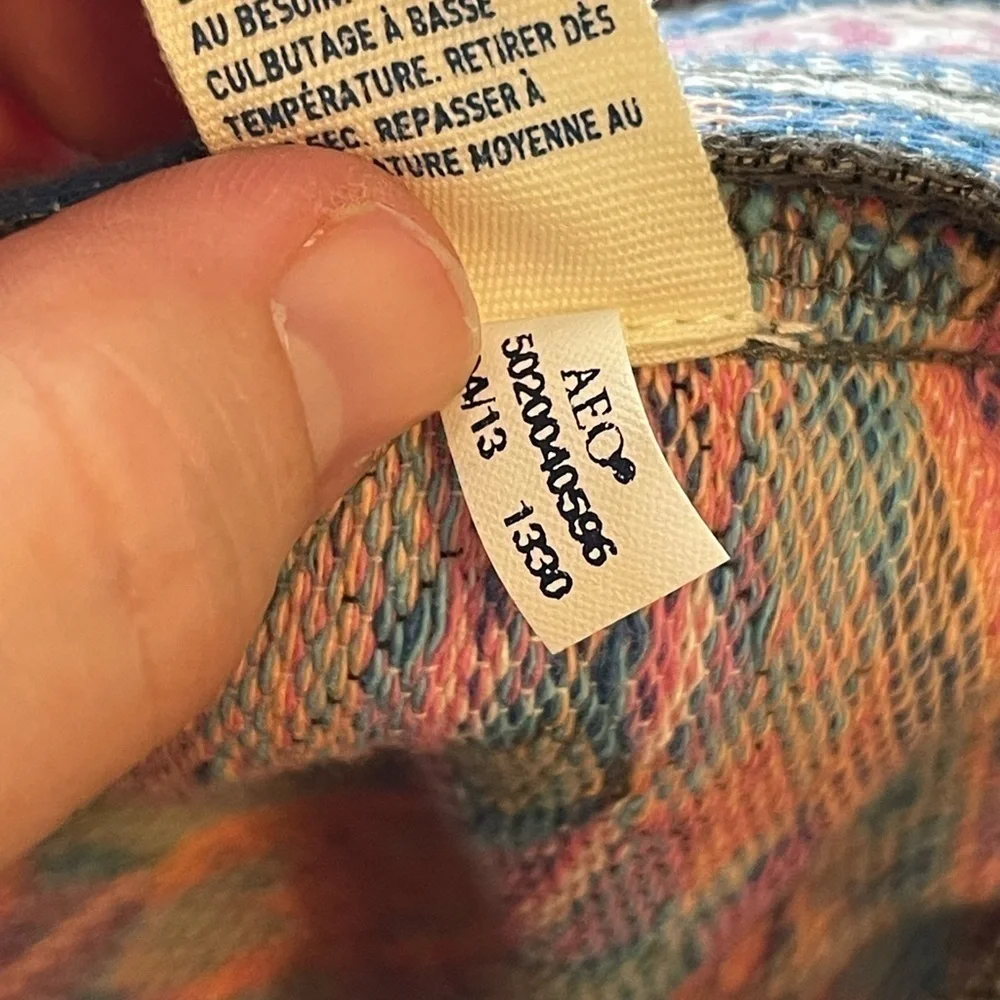 American Eagle Outfitters great little